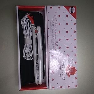 Go look hair colonizing iron classic NEW